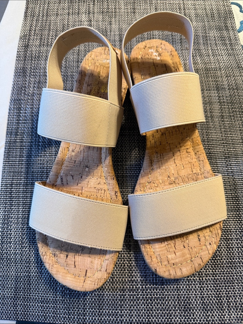 Tommy Bahamas Neutral Beige Cork-Style Elastic Strap Sandals 9.5 woman’s